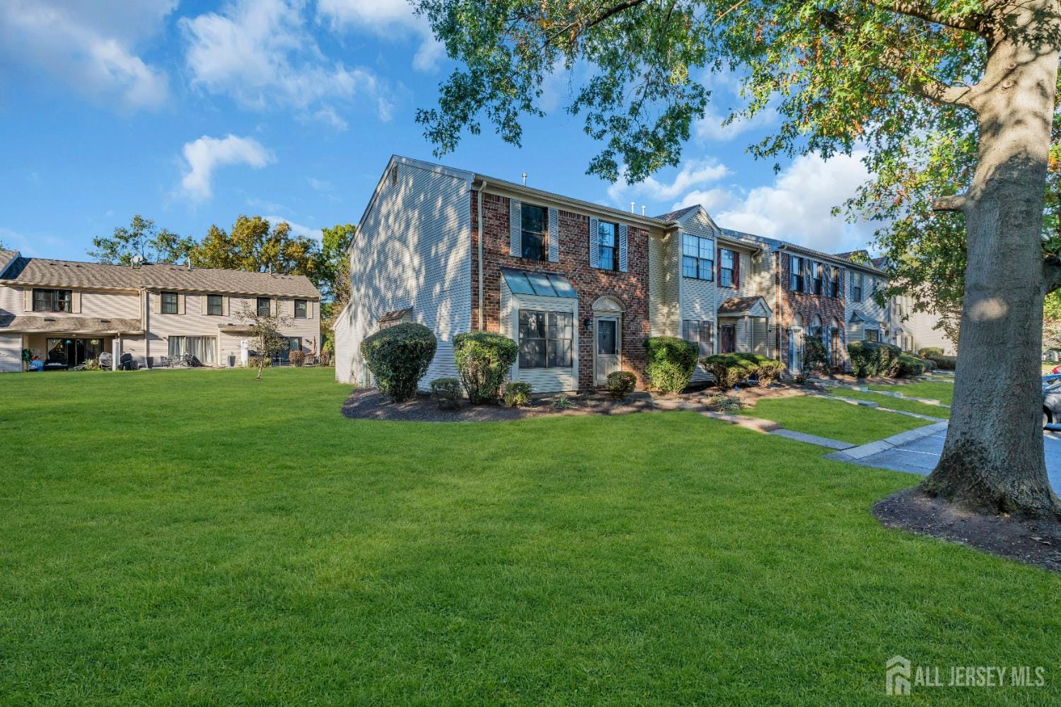 127 Berkshire Court Image 3