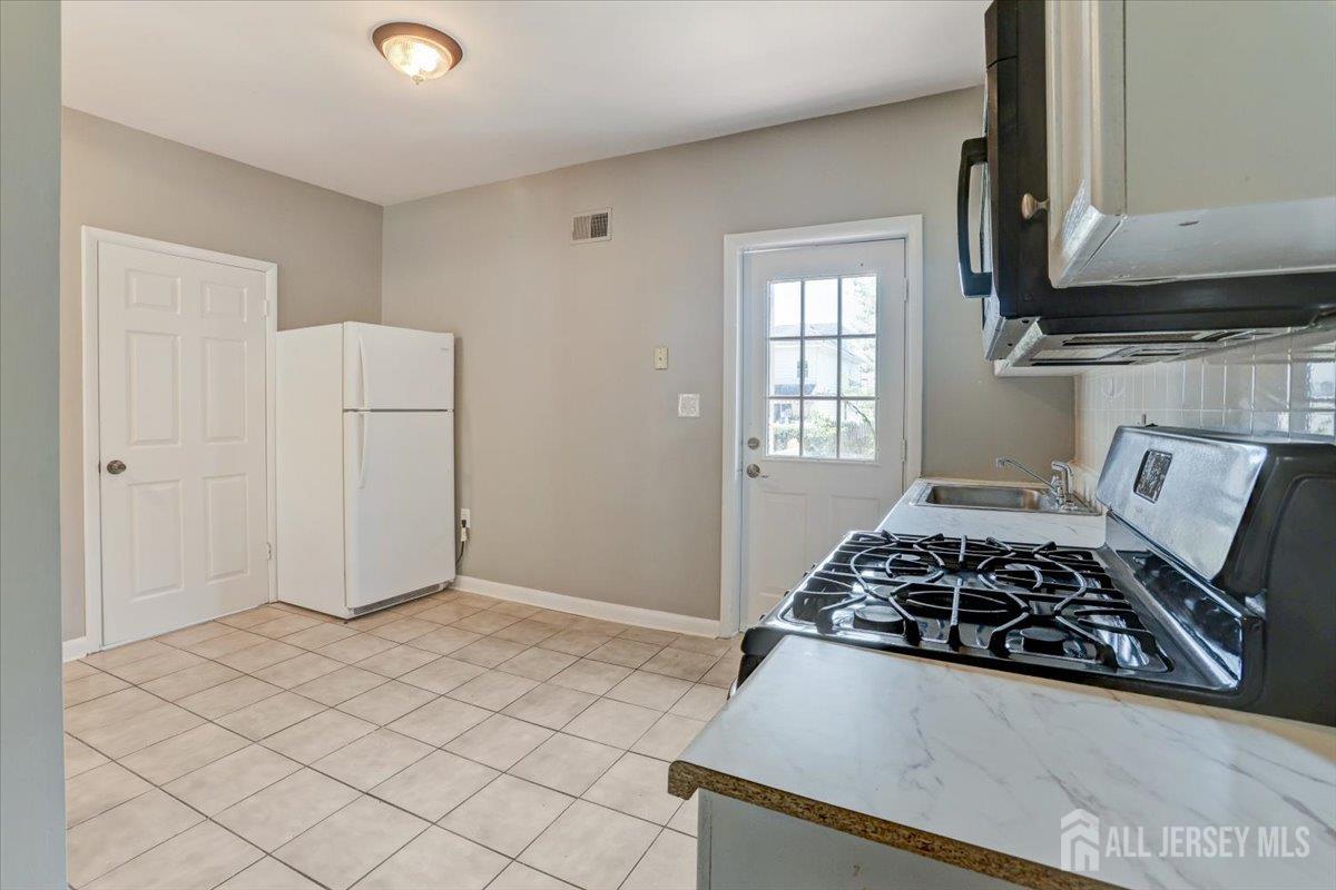 111 John Street, South Amboy, NJ, 08879 image 13