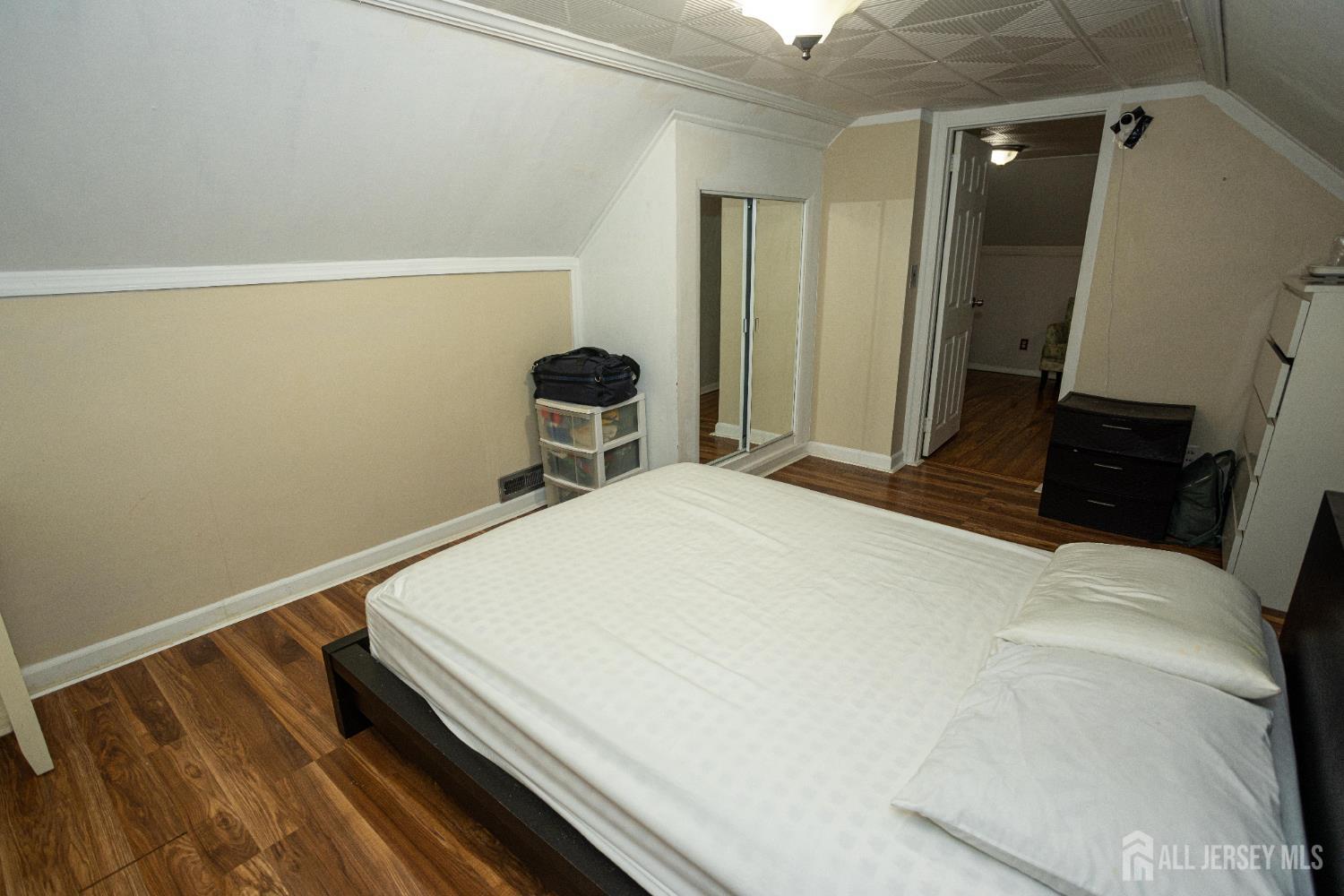 78 Patricia Avenue, Colonia, NJ, 07067 image 34