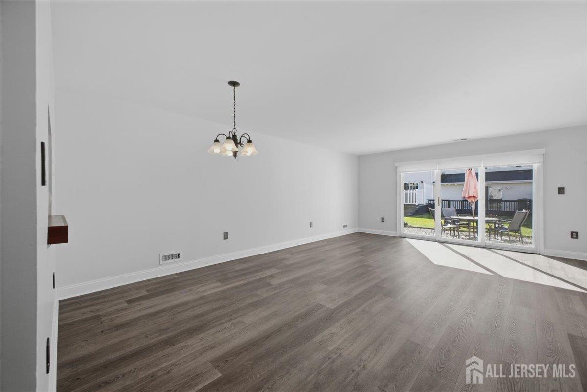 12 Dartmouth Way Image 5