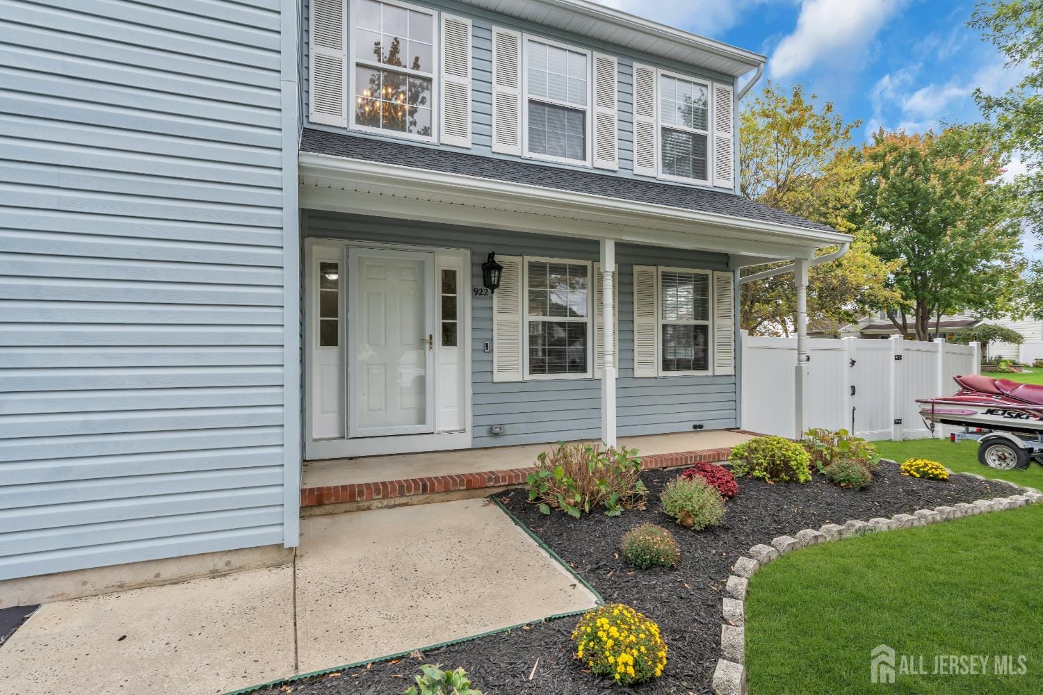 922 Quincy Drive Image 5