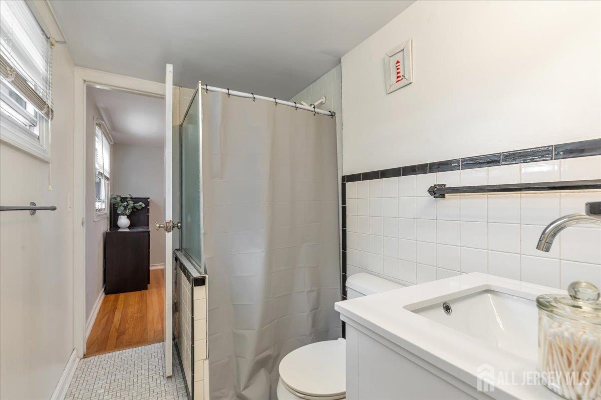 11 Shadowlawn Drive, Colonia, NJ, 07067 image 18