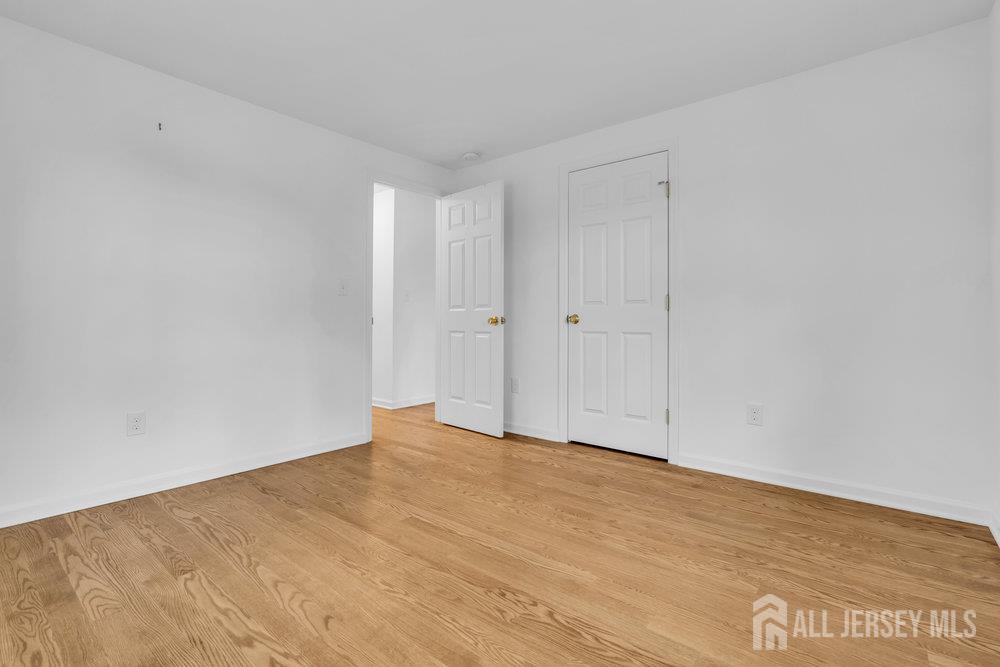 66 Claremont Avenue, Colonia, NJ, 07067 image 28
