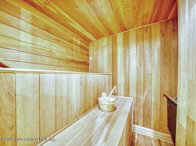 10 Arbutus Way, Staten Island, NY, 10312 image 42