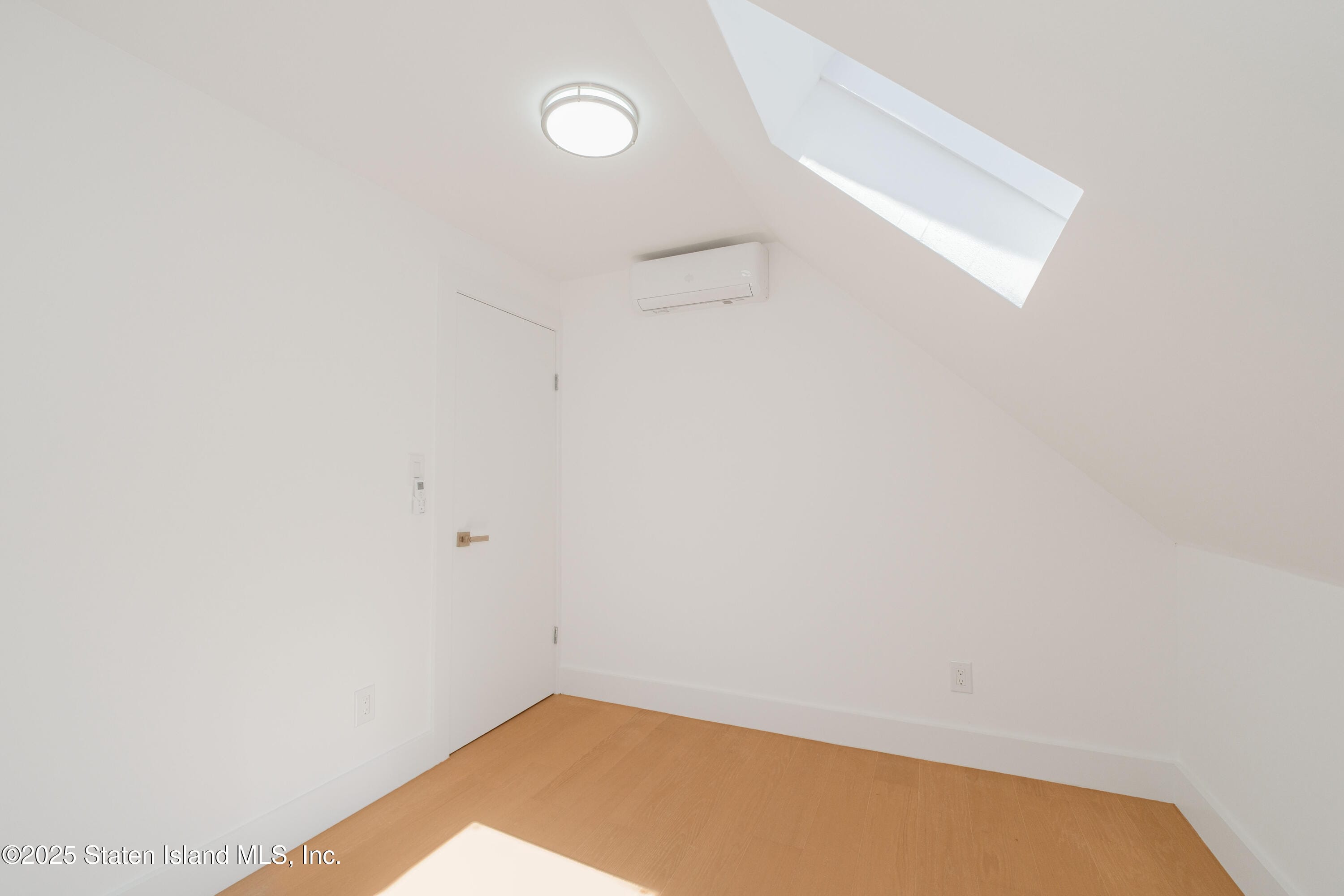 9 Russell Street, Staten Island, NY, 10308 image 20