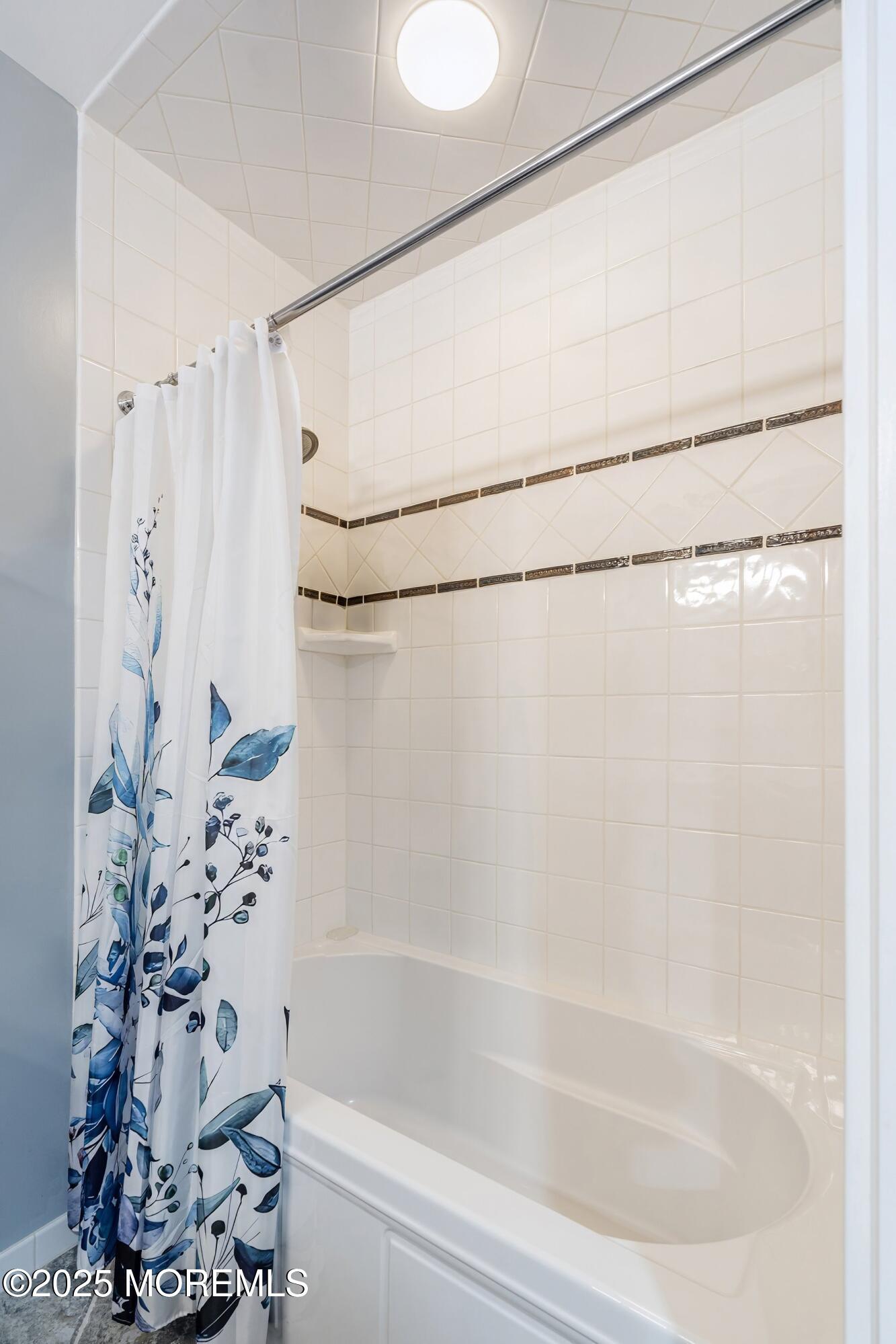 6 Lamb Lane, Manalapan, NJ, 07726 image 65