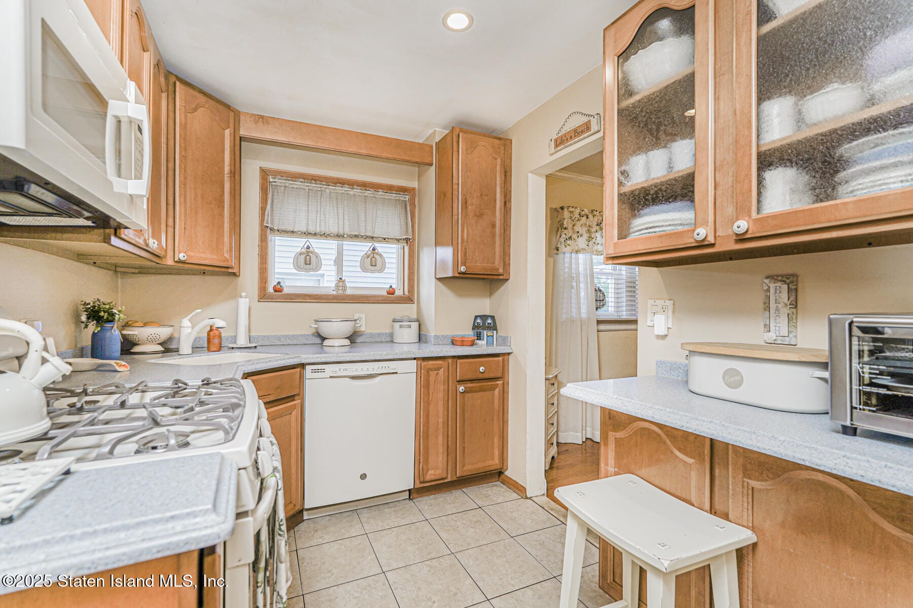 92 Ramblewood Avenue, Staten Island, NY, 10308 image 12