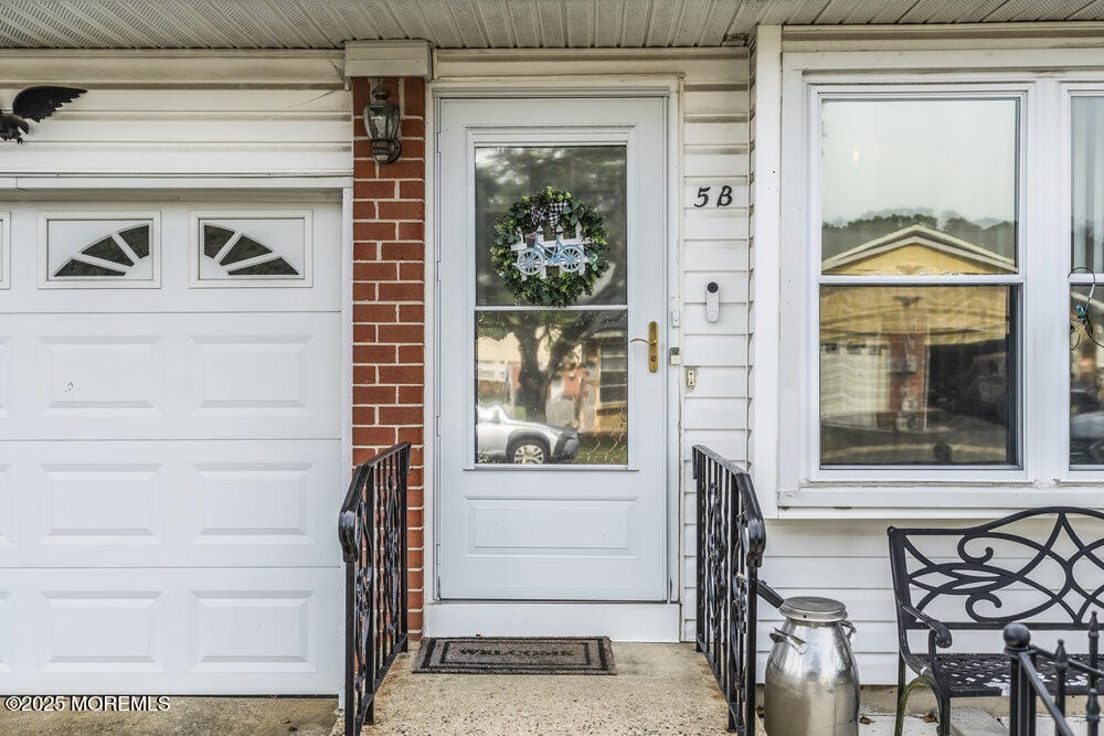 5 Quaker Lane B Image 3