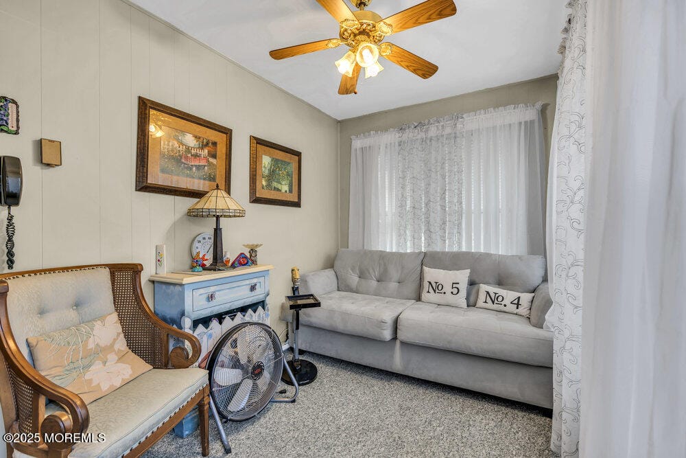 5 Quaker Lane B Image 5