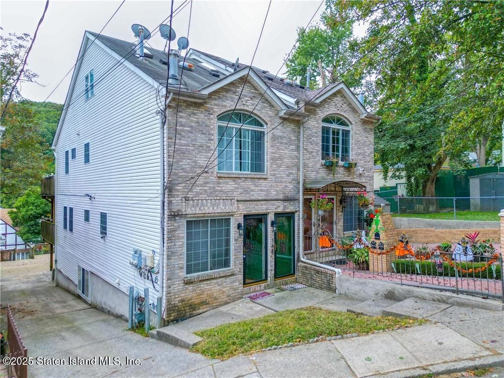 148 Hillside Avenue Image 3
