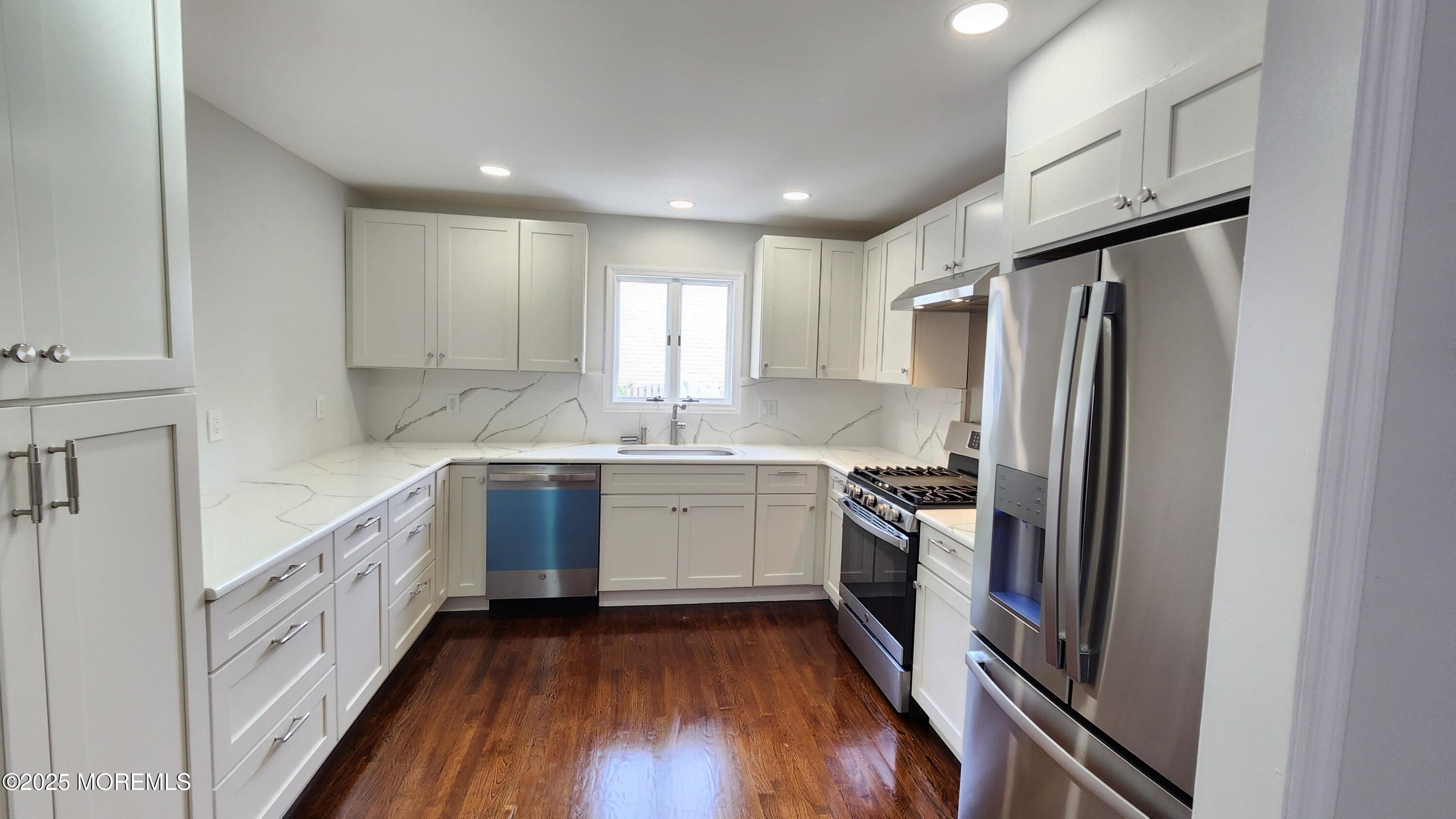 34 Hemlock Street Image 5