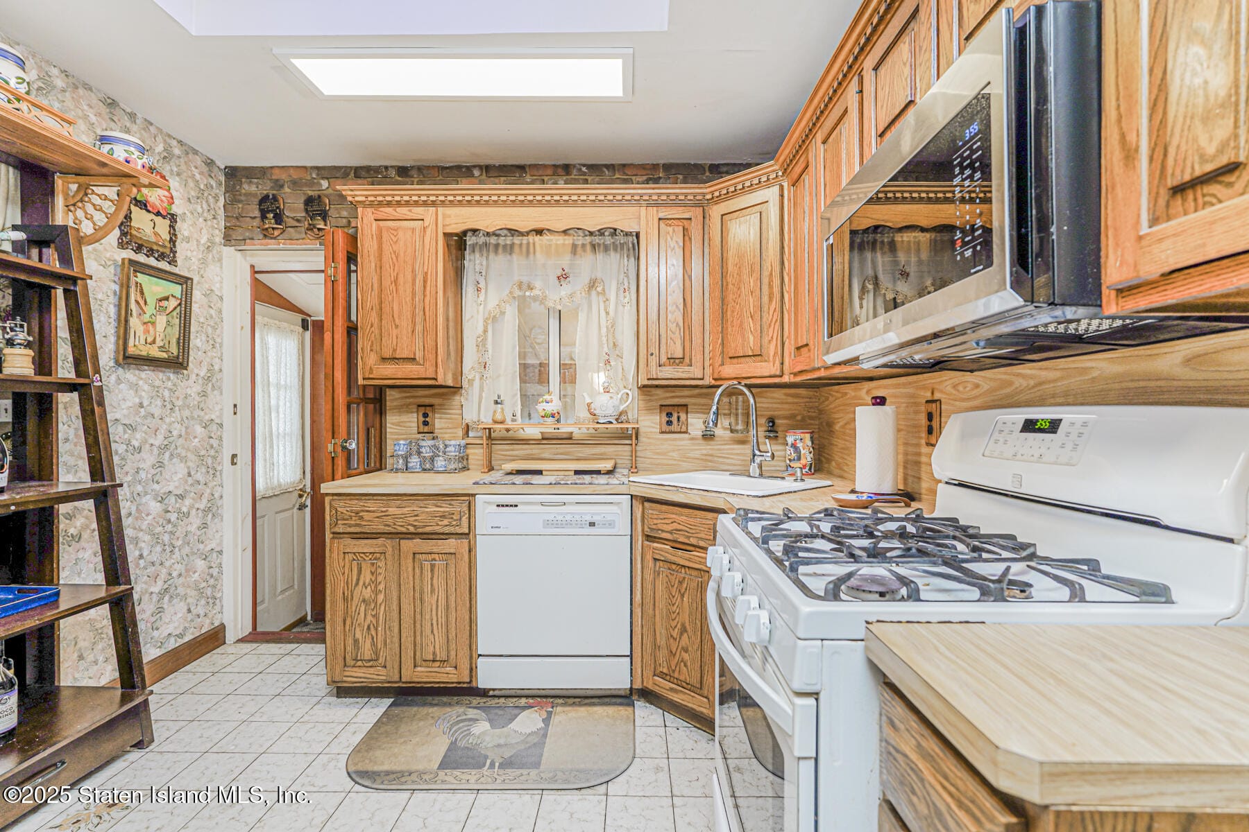 382 Edgegrove Avenue, Staten Island, NY, 10312 image 16