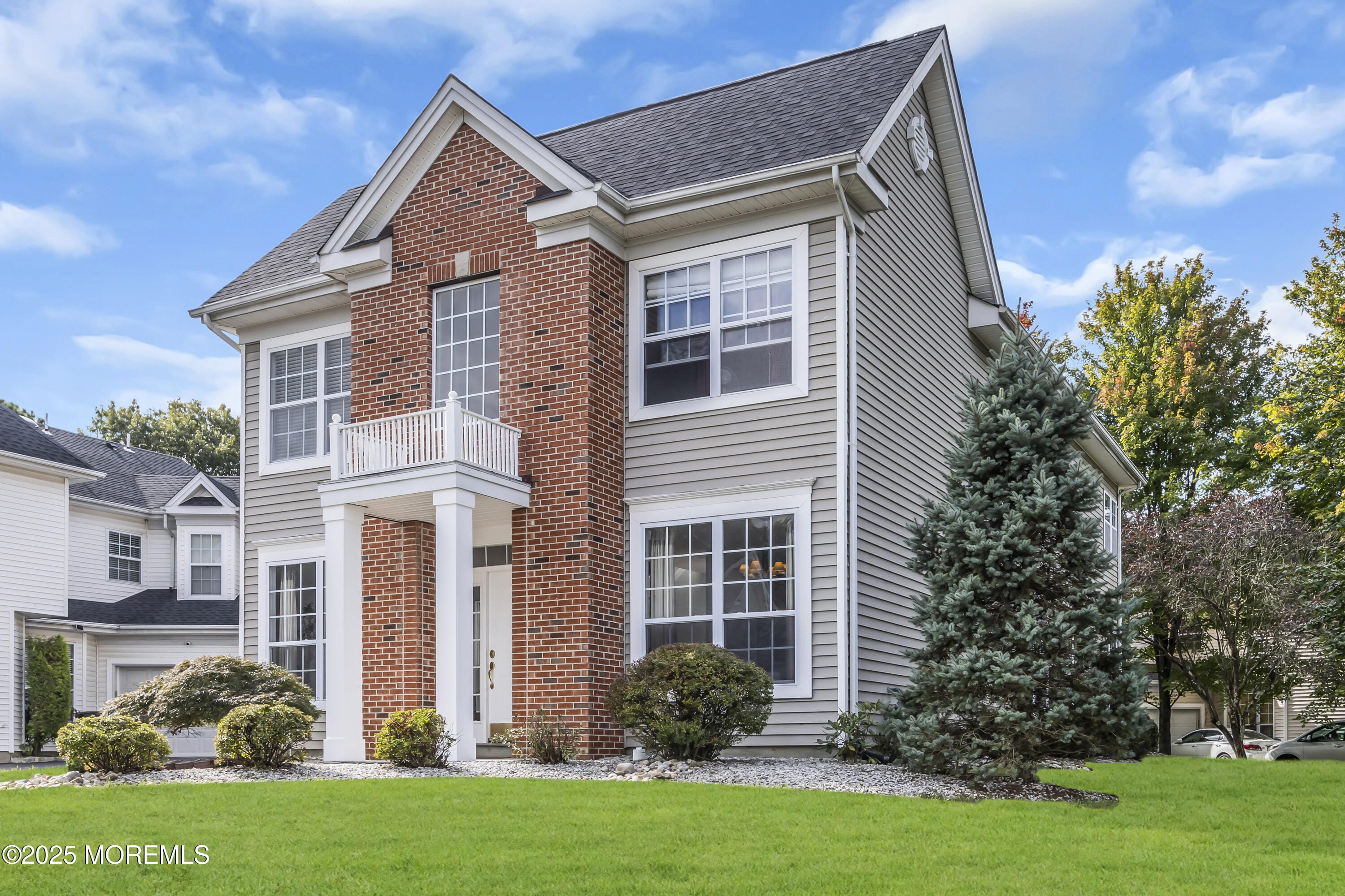 1 Westlake Court Image 2