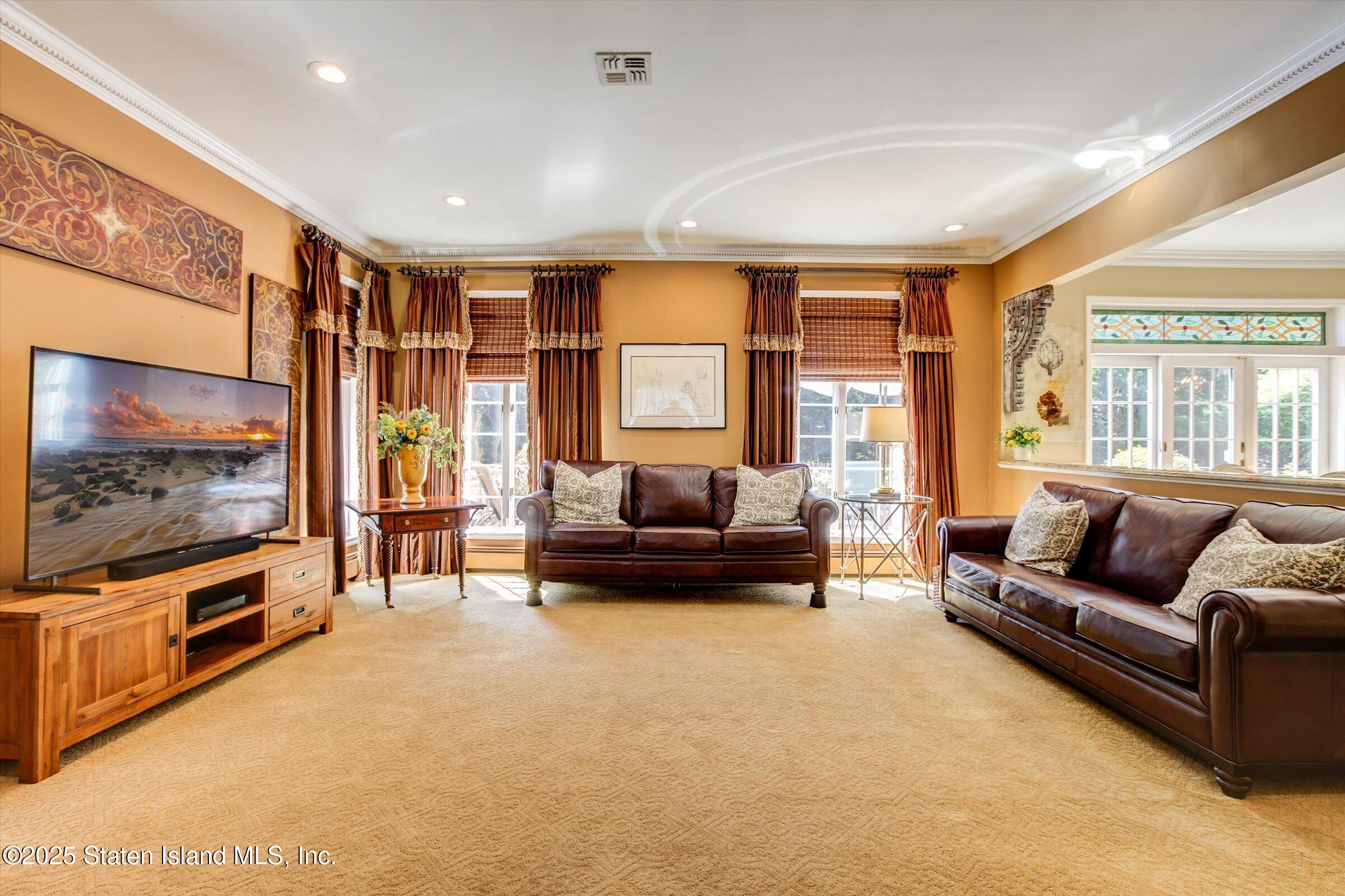 76 Jenna Lane, Staten Island, NY, 10304 image 8