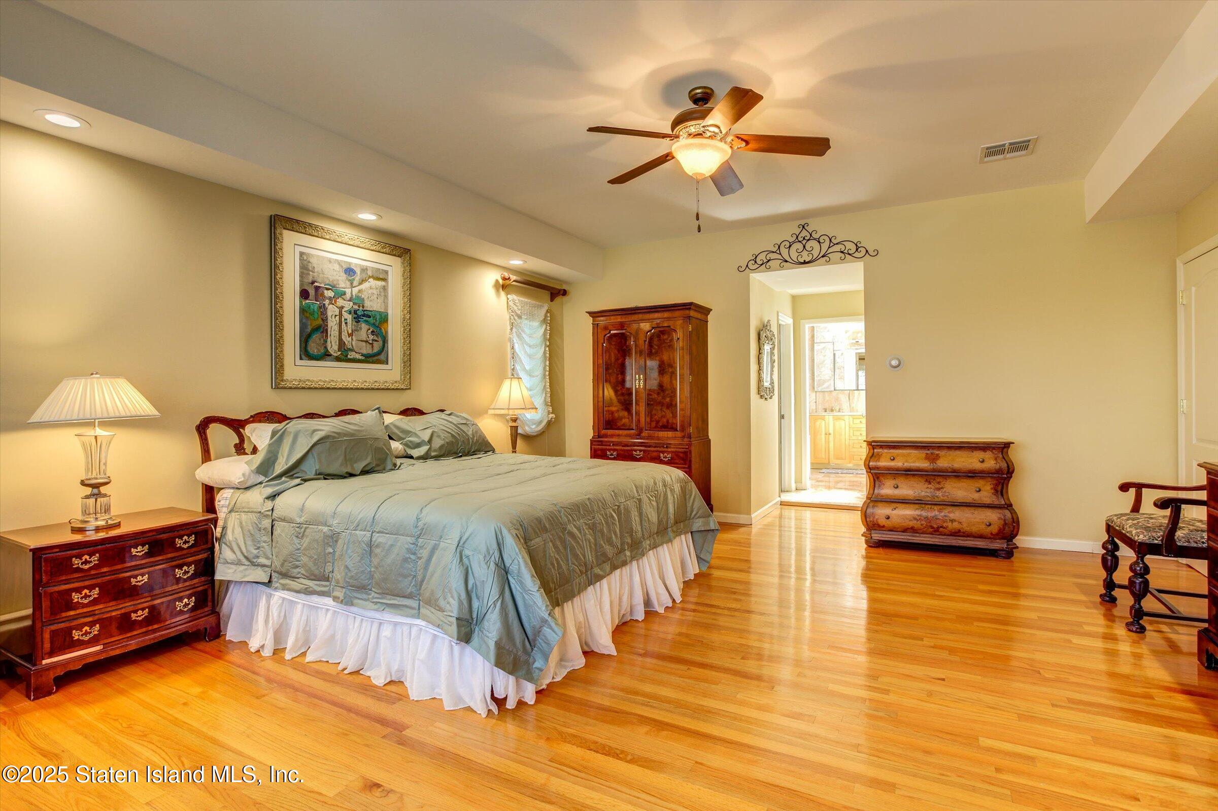 76 Jenna Lane, Staten Island, NY, 10304 image 22