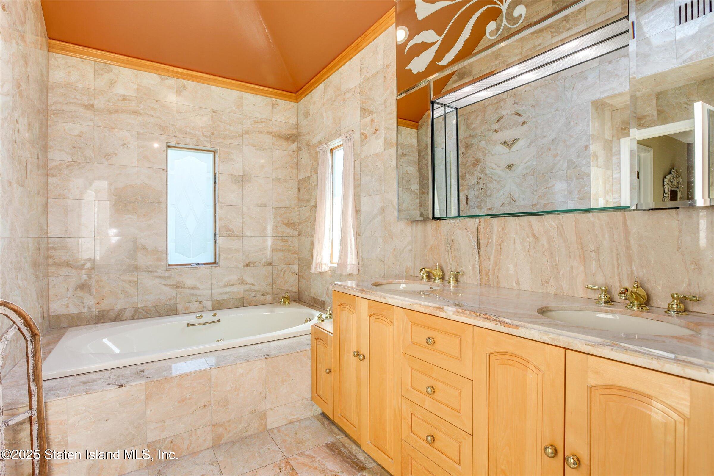 76 Jenna Lane, Staten Island, NY, 10304 image 23