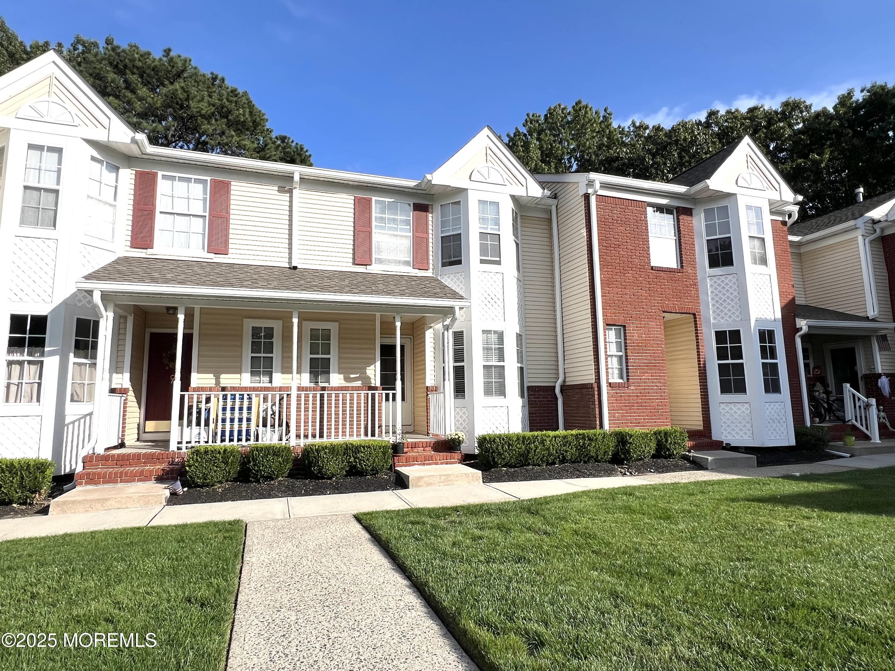 63 Lexington Court, Holmdel, NJ, 07733