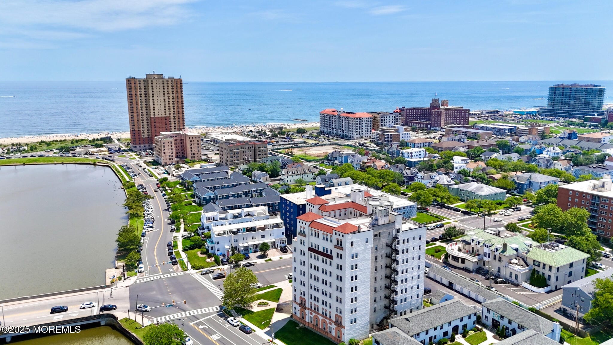 400 Deal Lake Drive 3J, Asbury Park, NJ, 07712
