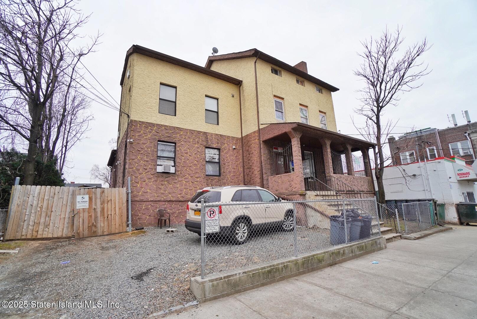 90 Vreeland Street Image 2