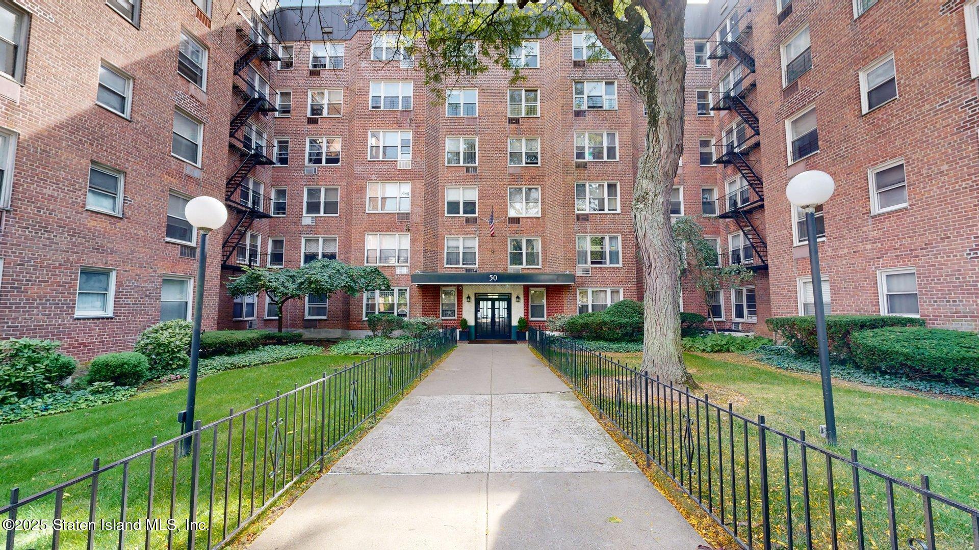 50 Fort Place B3c Image 1