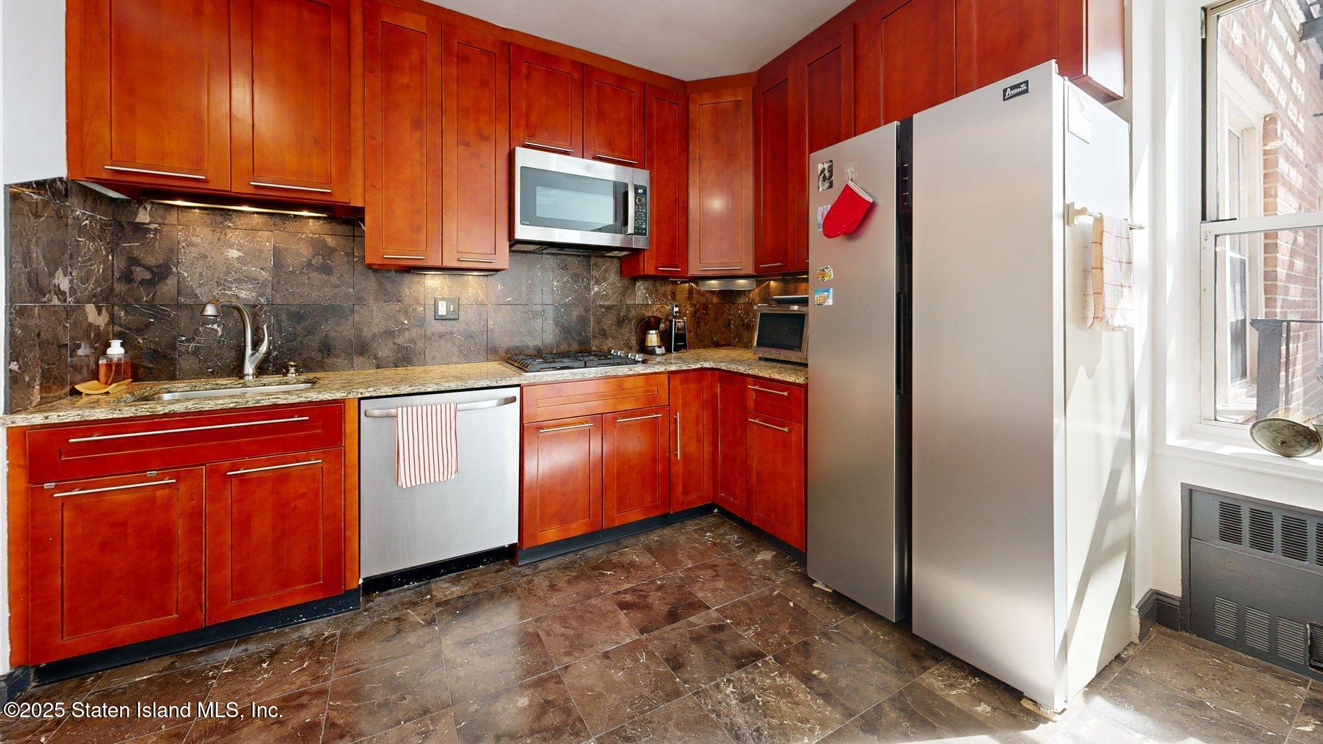 50 Fort Place B3c, Staten Island, NY, 10301 image 6