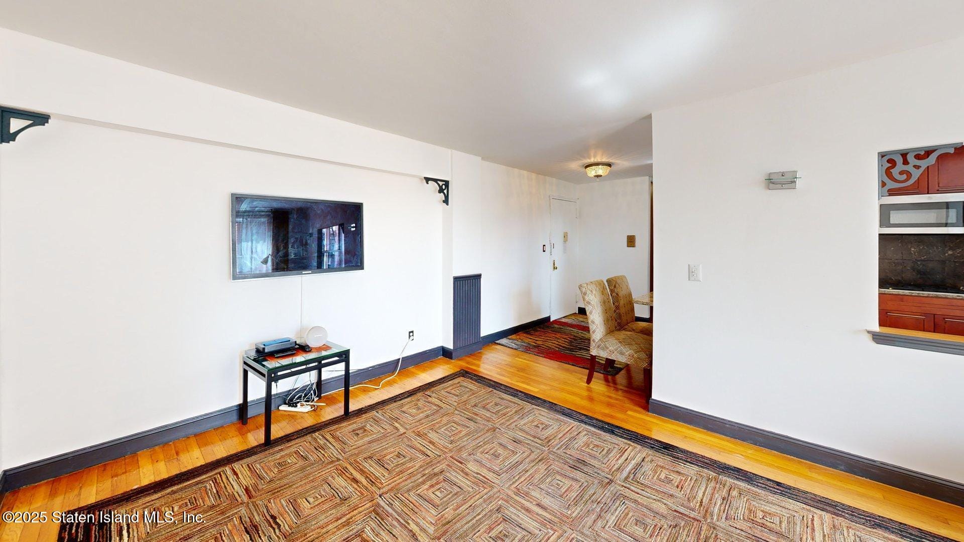 50 Fort Place B3c Image 3