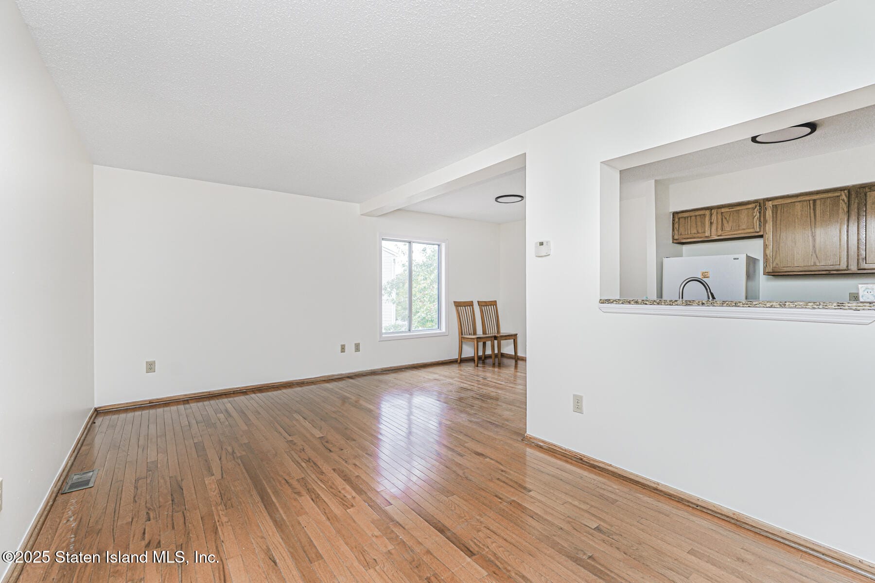 670 Ilyssa Way, Staten Island, NY, 10312 image 11