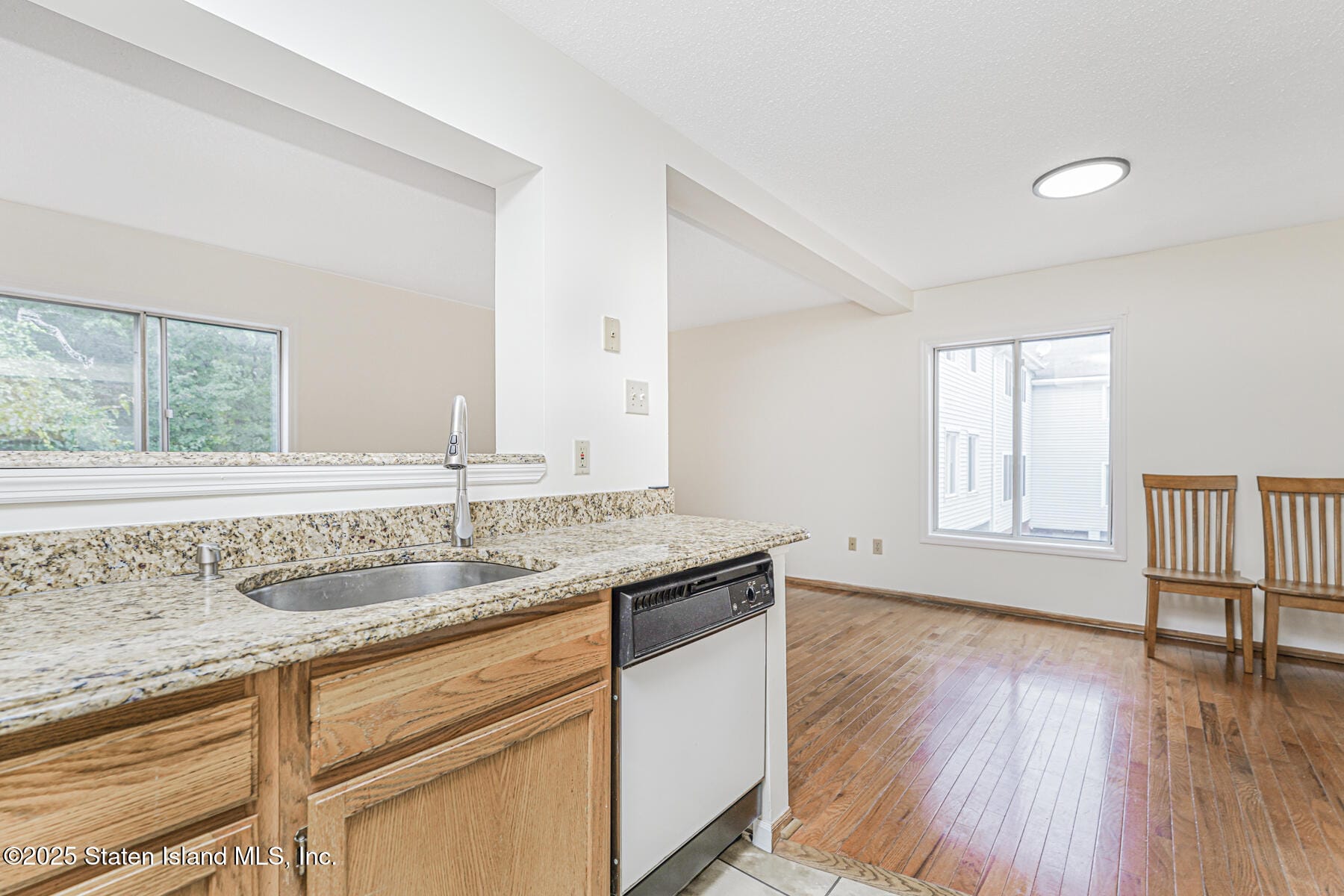 670 Ilyssa Way, Staten Island, NY, 10312 image 12