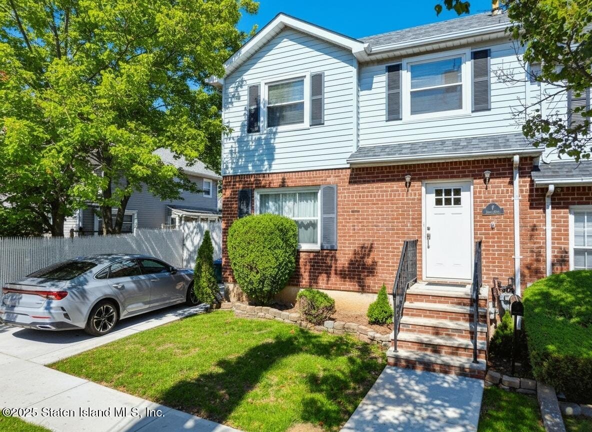 7 Egbert Place, Staten Island, NY, 10305