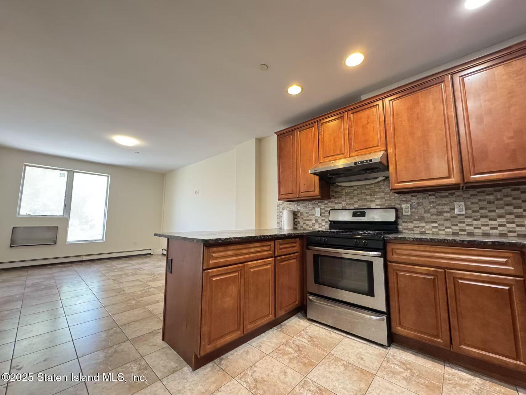 2138 Bath Avenue 1a Image 2