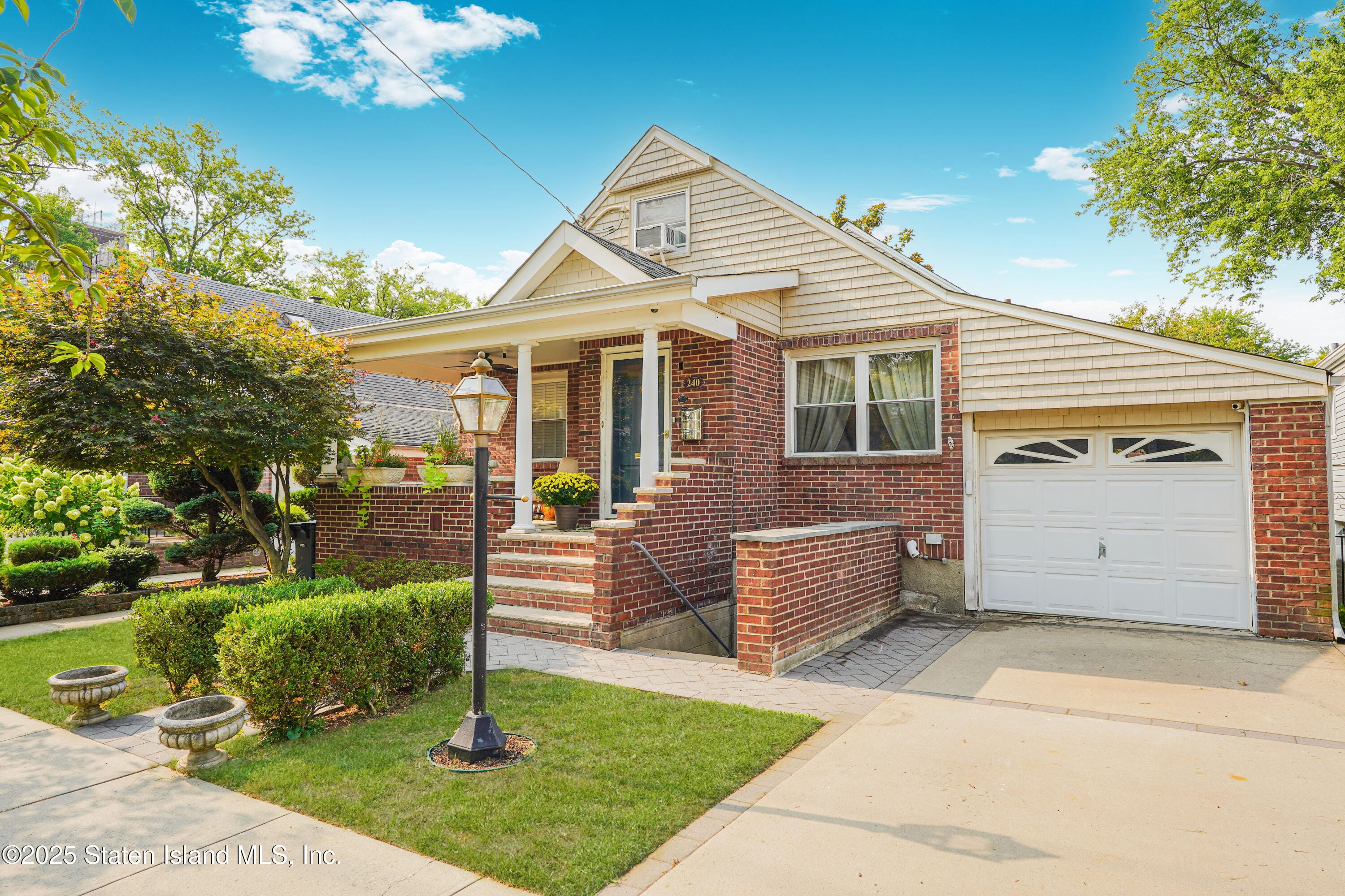 240 Otis Avenue Image 3