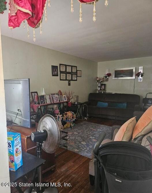 583 E 86th Street Image 4