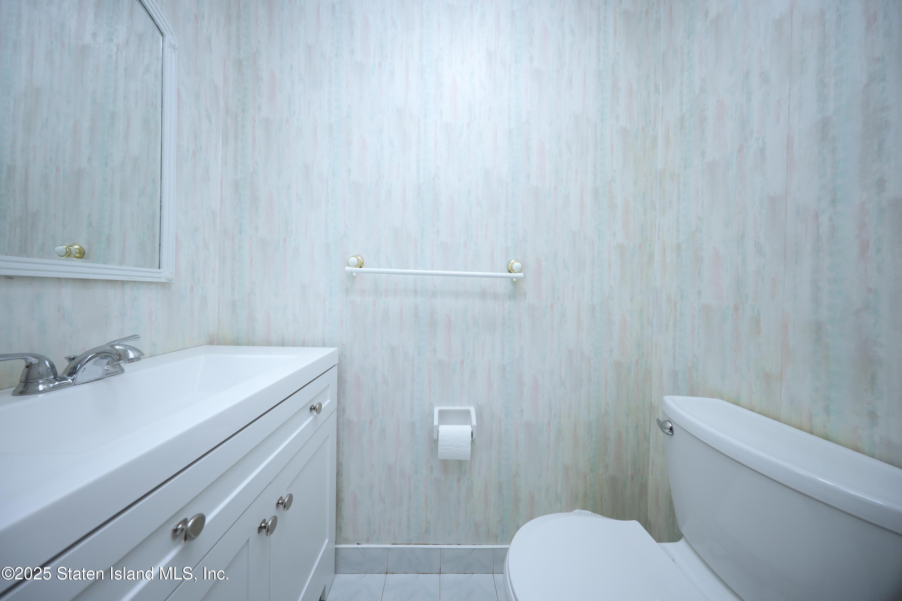 223 Abingdon Avenue, Staten Island, NY, 10308 image 8