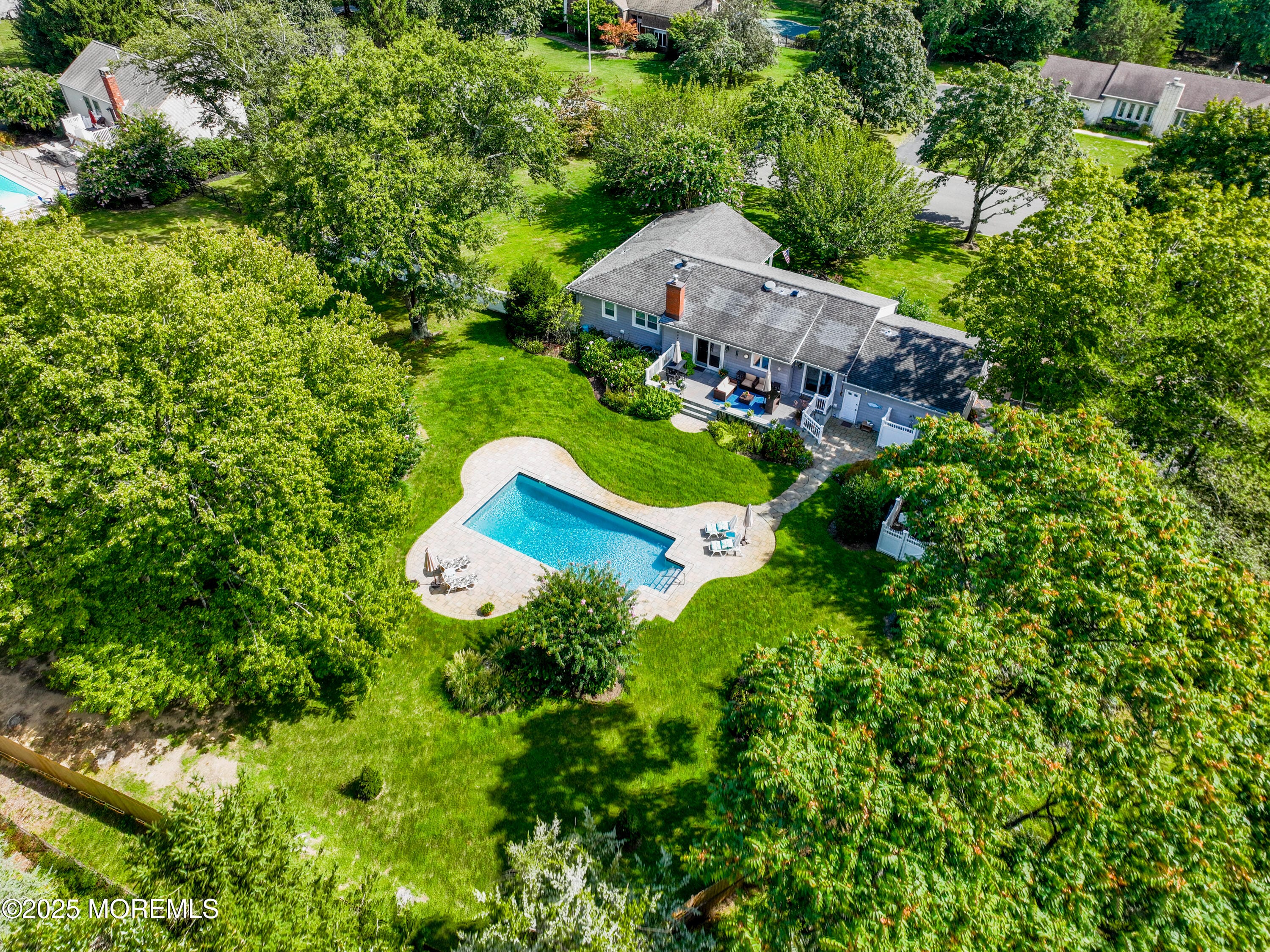 1908 Sherwood Drive Image 5