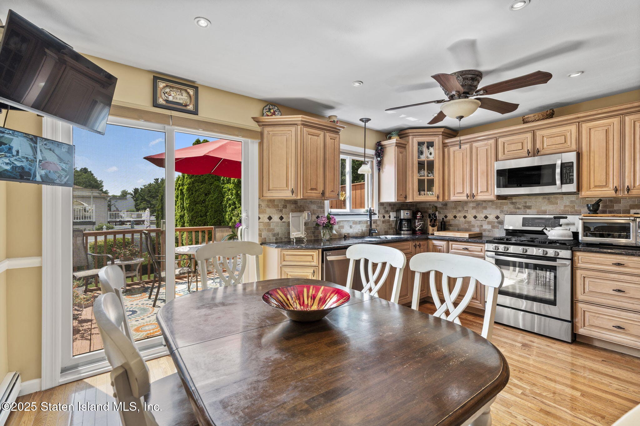 185 Woodrow Road, Staten Island, NY, 10312 image 8