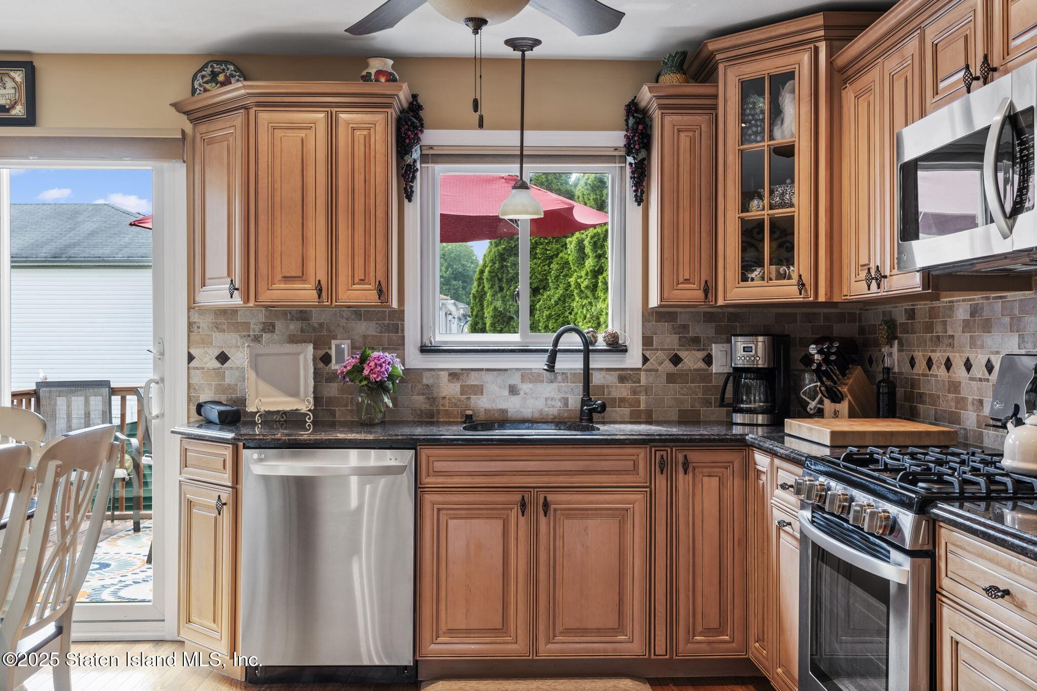 185 Woodrow Road, Staten Island, NY, 10312 image 7