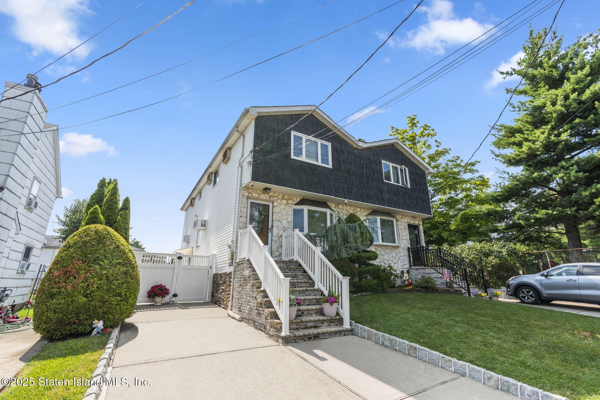 185 Woodrow Road Image 1