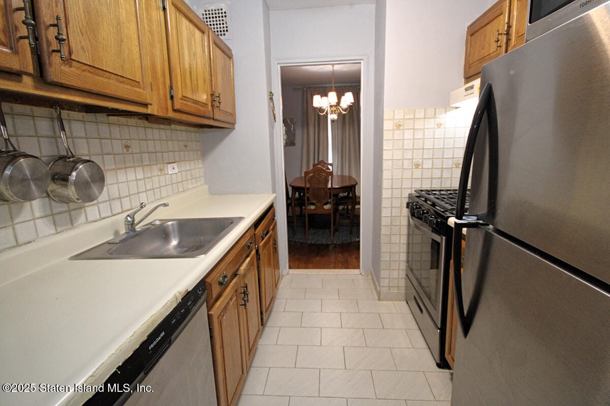 830 Howard Avenue 3-D, Staten Island, NY, 10301 image 13