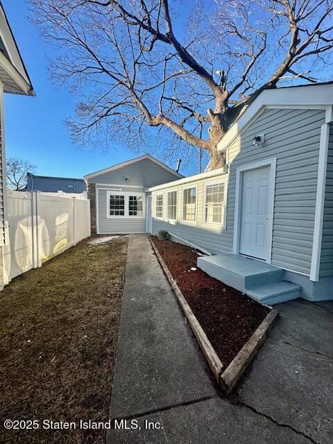 129 New Dorp Plaza Image 4