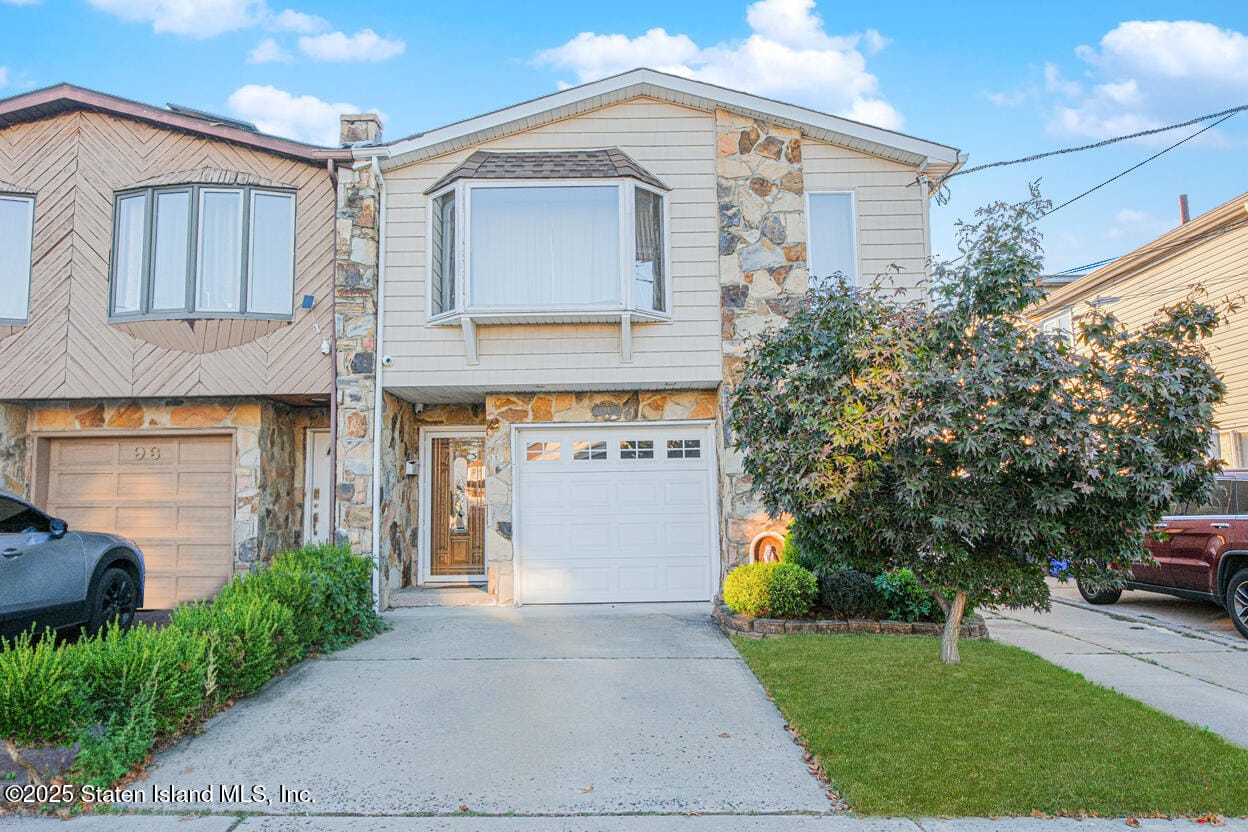 94 Gary Place Image 1