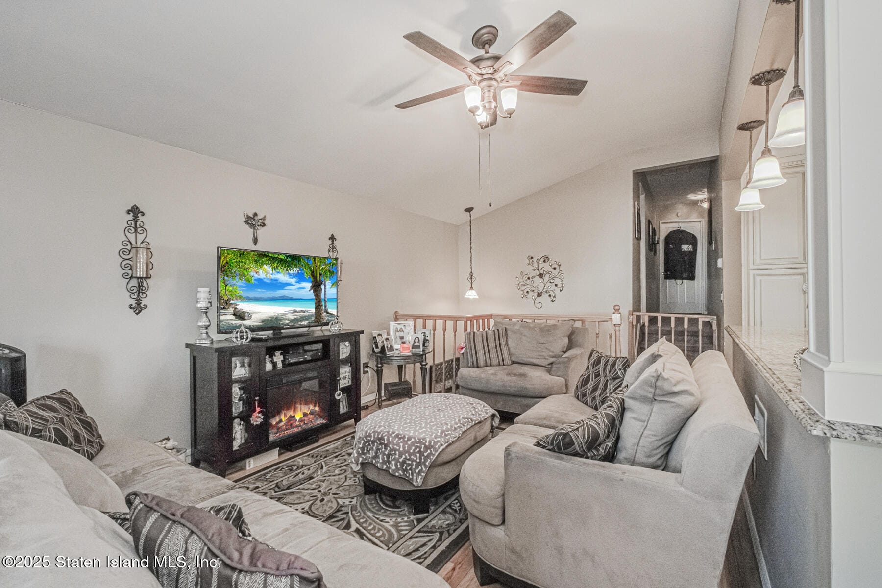 94 Gary Place, Staten Island, NY, 10314 image 9