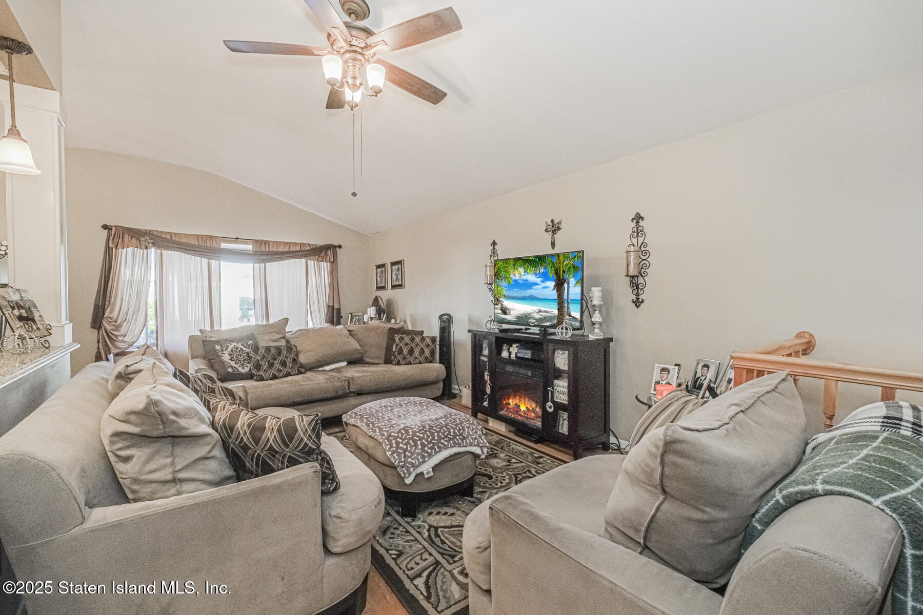 94 Gary Place, Staten Island, NY, 10314 image 13