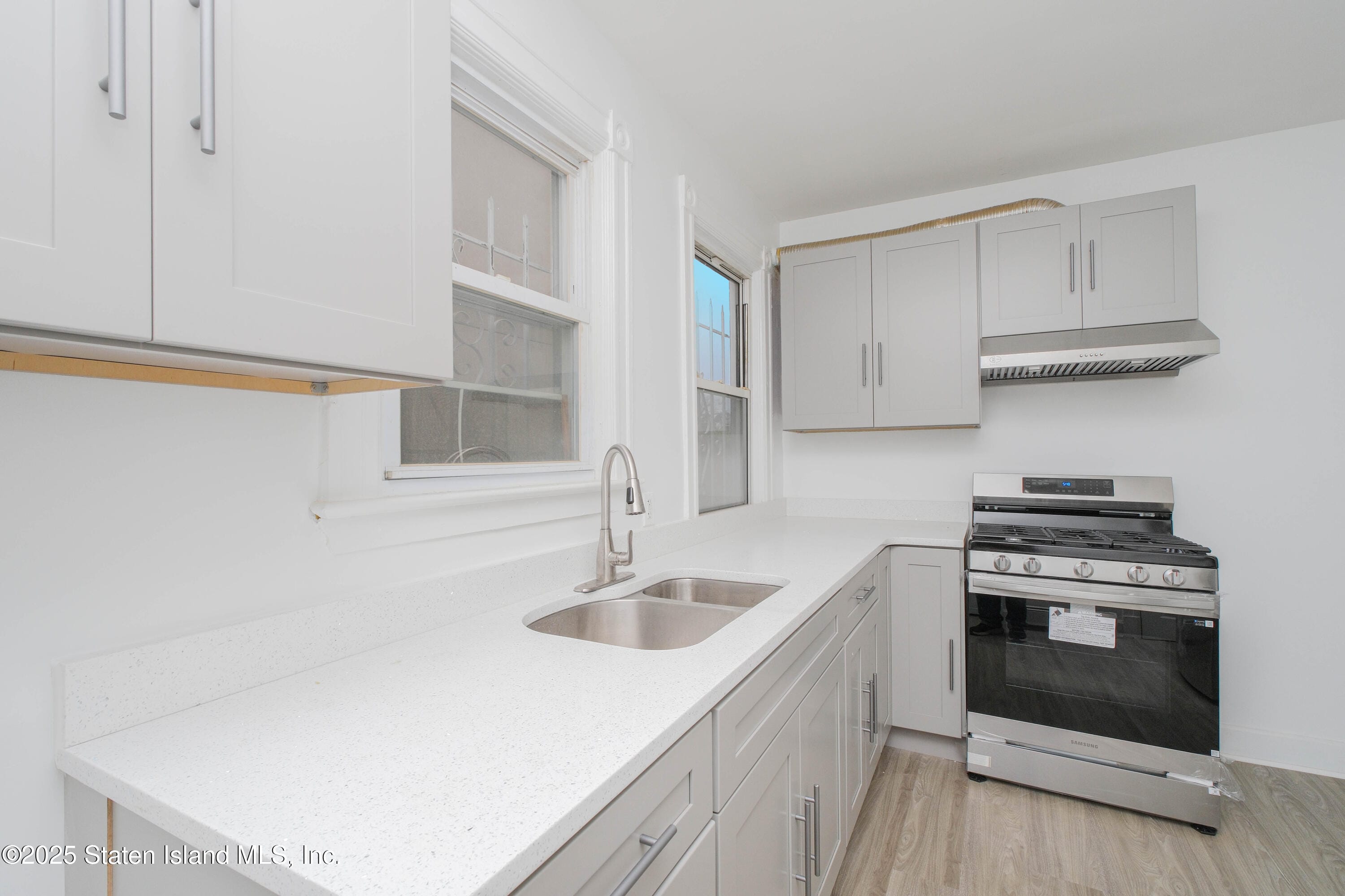 416 Westervelt Avenue, Staten Island, NY, 10301 image 24