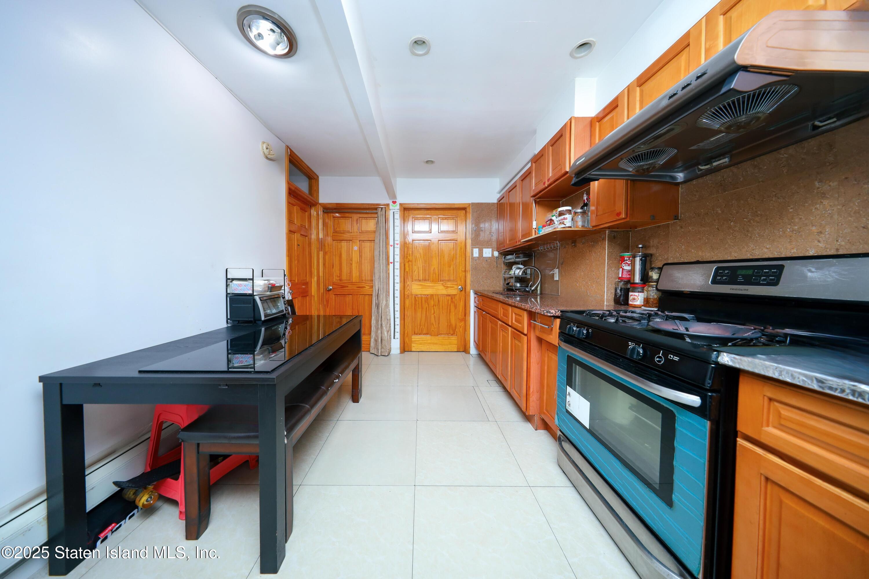 5418 3rd Avenue 1a Image 2