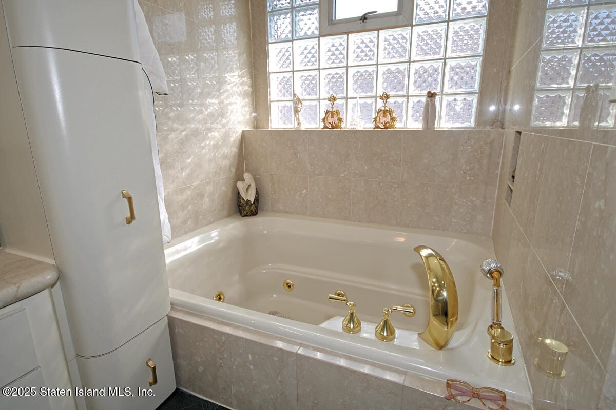 108 Forest Street, Staten Island, NY, 10314 image 16