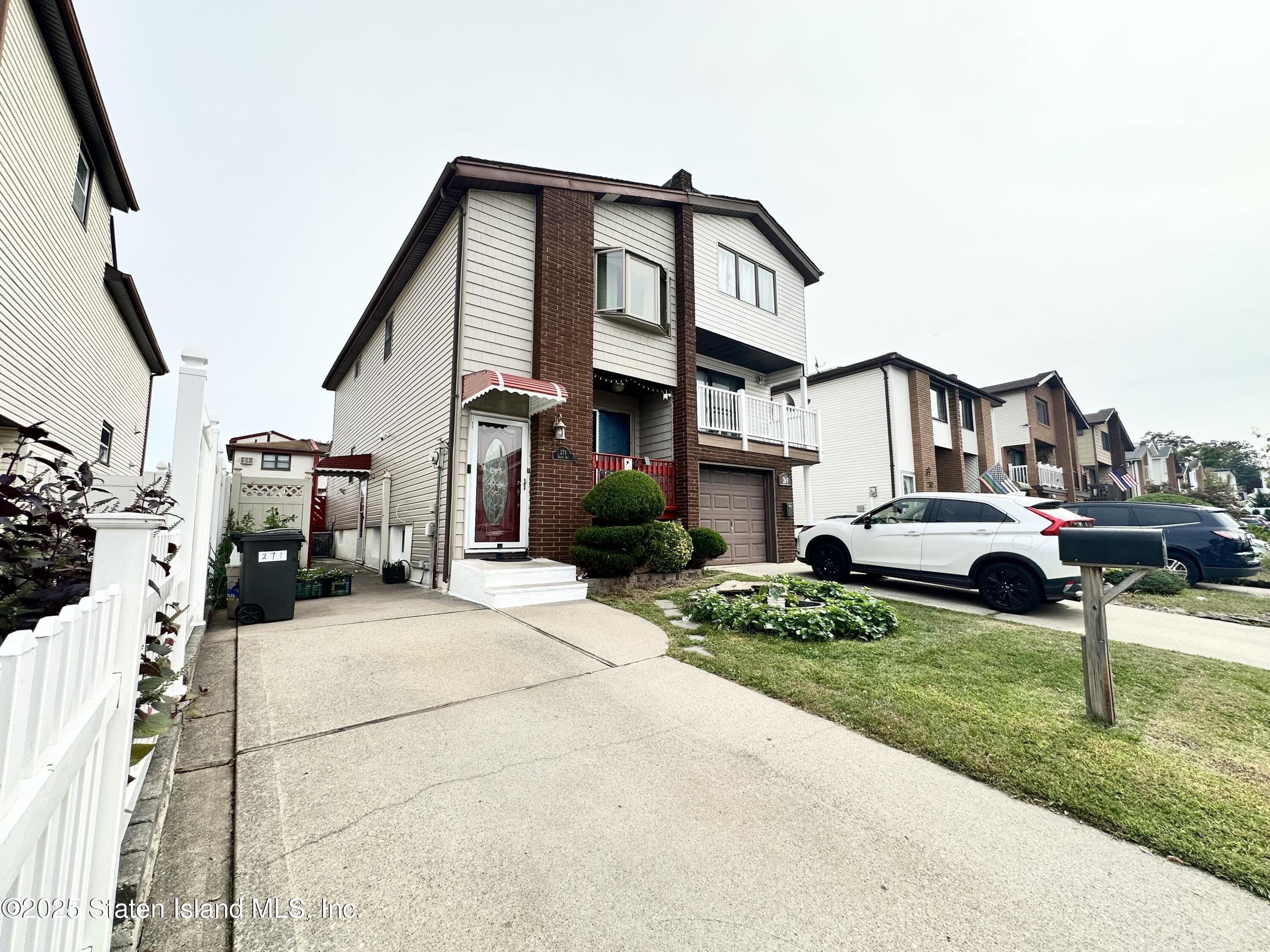 271 Doane Avenue Image 1