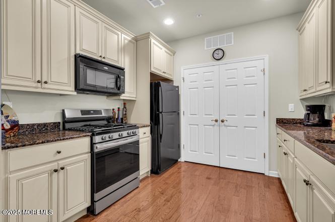 629 Sophee Lane, Lakewood, NJ, 08701 image 17