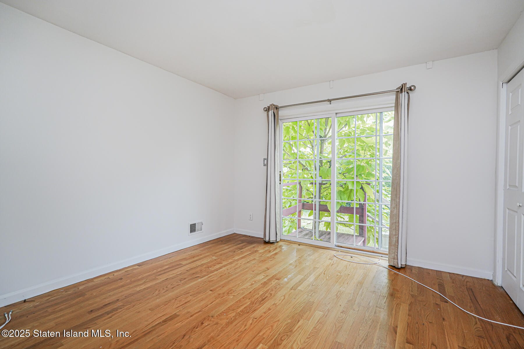 26 Benton Court, Staten Island, NY, 10306 image 13