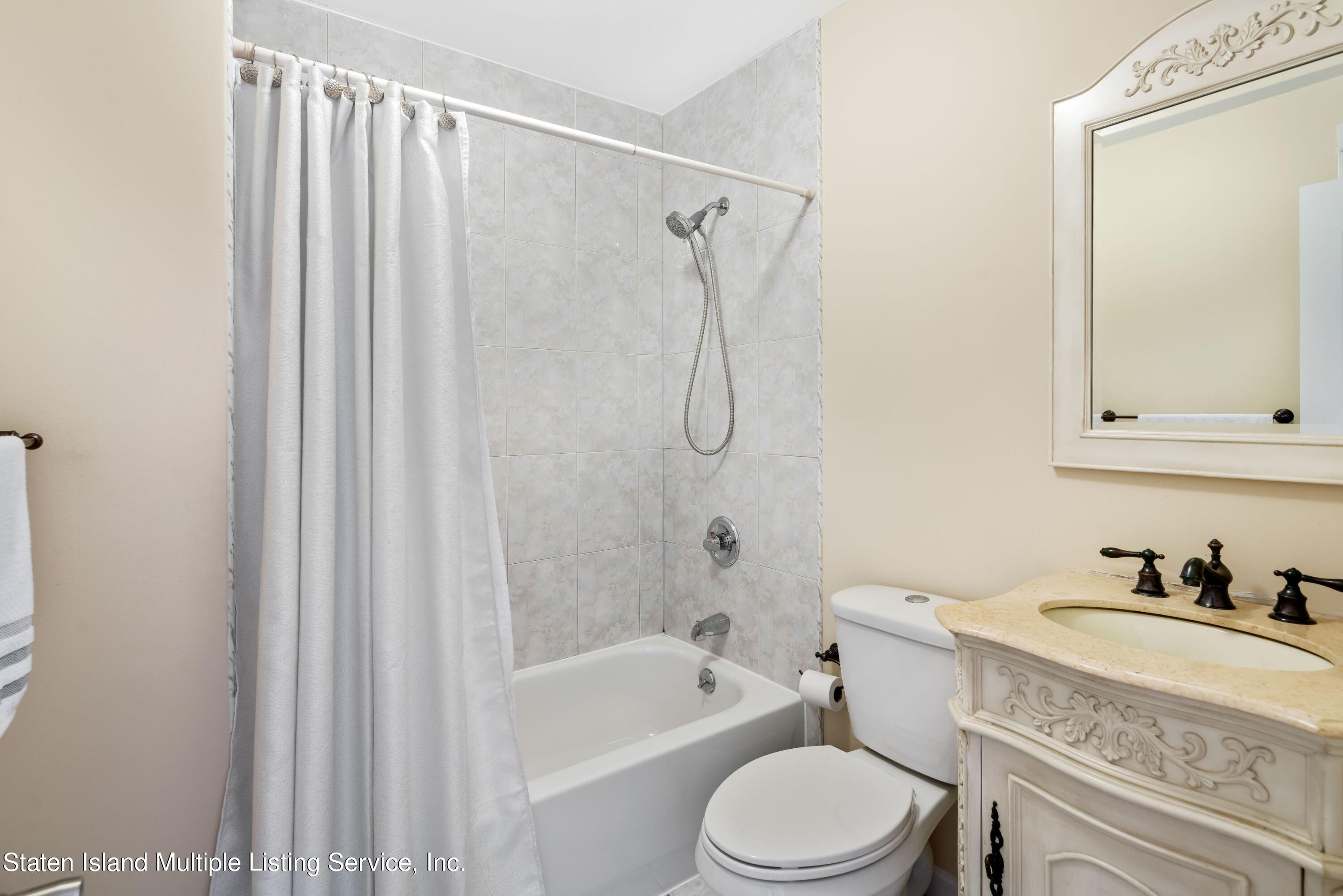 52 Cranberry Court, Staten Island, NY, 10309 image 20