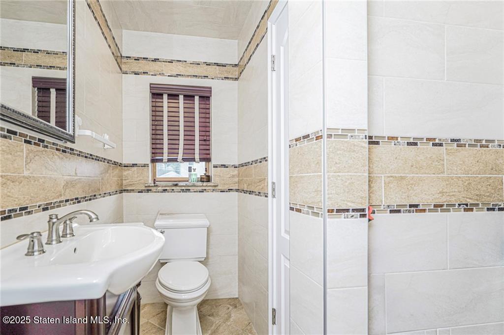 68 Kensington Avenue, Staten Island, NY, 10305 image 16